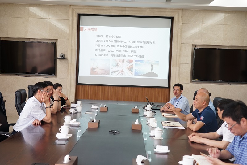 原国家科学手艺奖励事情办公室主任邹大挺莅临公司调研考察-佰福国际药业