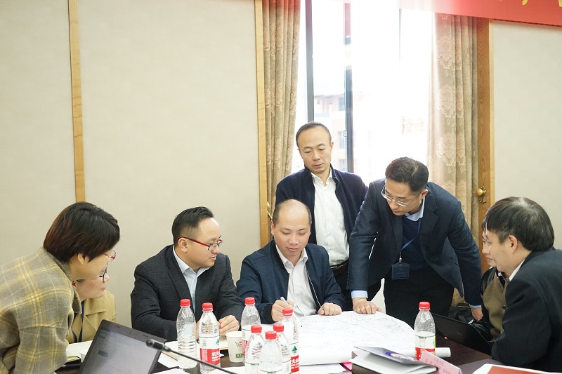 “厘革，，，，，，立异，，，，，，拥抱下一个十年”系列（二）——公司战略解码事情坊效果颇丰-佰福国际药业
